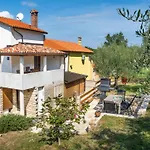 Marina Picudo By Interhome אומאג